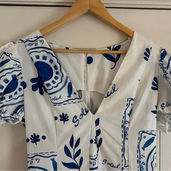 White & Blue V-Neck Floral Midi Dress - Picture 3 of 6